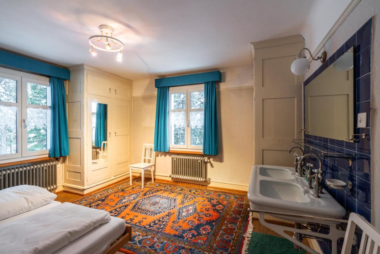 Surselva Apartamento *